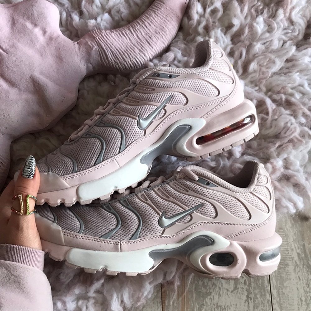 NWT Nike Air Max Plus Rose - Picture 6 of 8